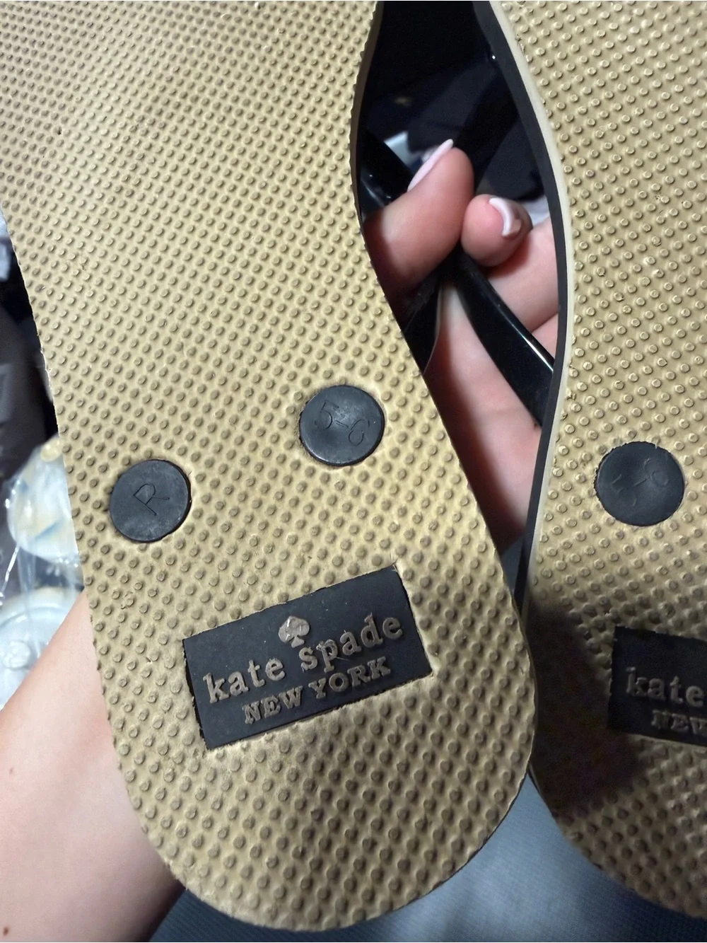 kate spade black bow leopard-print thong sandals